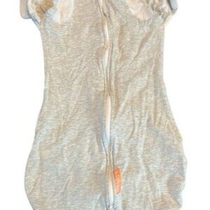 SwaddleMe Small/Medium Gray‎ Baby Swaddle Sack With Zipper Closure